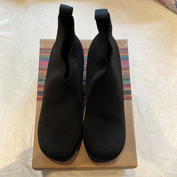 Barcelona Collective Raval Ankle Boot - Never Worn - size 40 - Picture 2 of 9